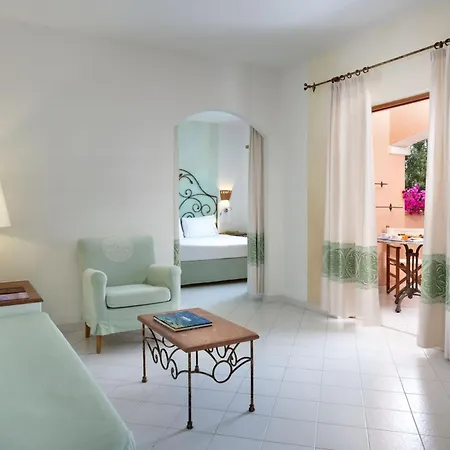 Hotel Cala Di Falco 4*