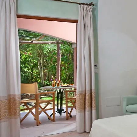 Cala Di Falco Hotel Cannigione
