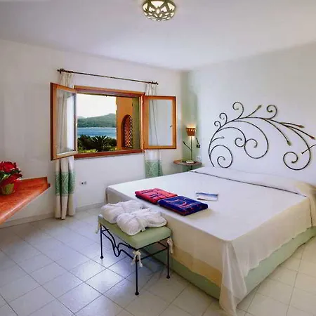 Hotel Cala Di Falco