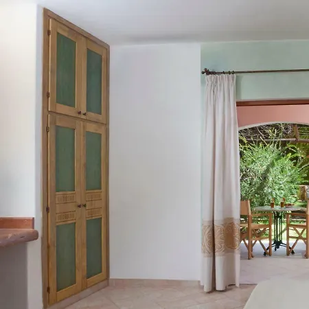 Hotel Cala Di Falco