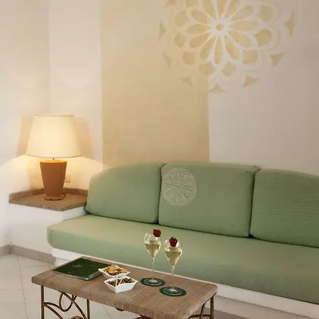 Cala Di Falco 4*